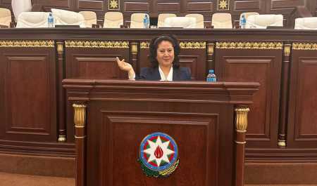 ChDPU professori Ozarbayjon Milliy ilmlar akademiyasi maxsus diplomi bilan taqdirlandi